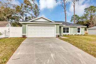 10 Cedar Tree Dr, Ocala, FL 34472 - Photo 1