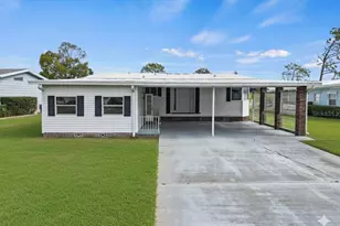 2673 Cayman Cir, Zellwood, FL 32798 - Photo 1