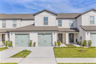 1703 Wynford Cir, Tavares, FL 32778 - Photo 1