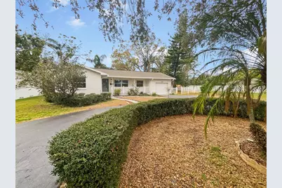 2642 49th Street N, Saint Petersburg, FL 33710 - Photo 1