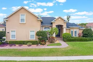 674 Whisper Woods Dr, Lakeland, FL 33813 - Photo 1