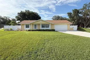 333 Crystal Cir, Oviedo, FL 32765 - Photo 1