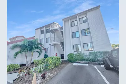 557 Pinellas Bayway S #111, Saint Petersburg, FL 33715 - Photo 1