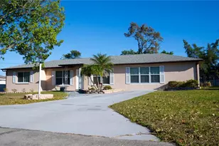 345 W Seminole Ave, Eustis, FL 32726 - Photo 1