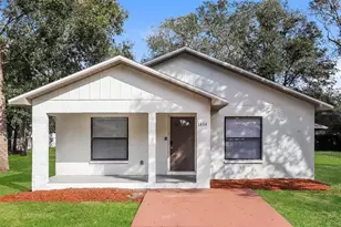 1404 E Laura St, Plant City, FL 33563 - Photo 1