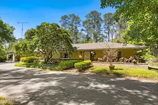 11160 SE 47th Ave, Belleview, FL 34420 - Photo 1