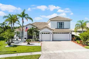 3561 Somerset Cir, Kissimmee, FL 34746 - Photo 1