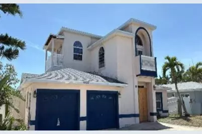 11120 5th Street E, Treasure Island, FL 33706 - Photo 1