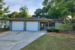 132 Terrace Dr, Winter Haven, FL 33884 - Photo 1