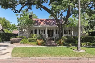 1233 Golden Ln, Orlando, FL 32804 - Photo 1