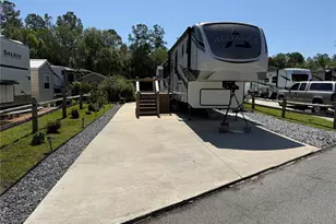 2825 NE 104th Ave, Silver Springs, FL 34488 - Photo 1