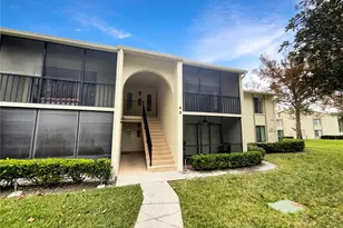 1424 Pine Glen Ln, Tarpon Springs, FL 34688 - Photo 1