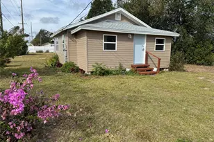 620 Oak St, Auburndale, FL 33823 - Photo 1