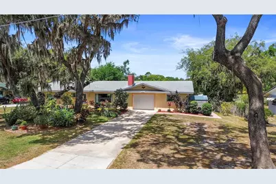 37207 Oak Lane, Umatilla, FL 32784 - Photo 1