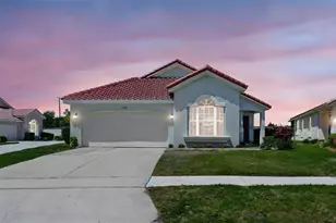 751 Via Milano, Apopka, FL 32712 - Photo 1