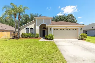 830 Grand Hughey Ct, Apopka, FL 32712 - Photo 1