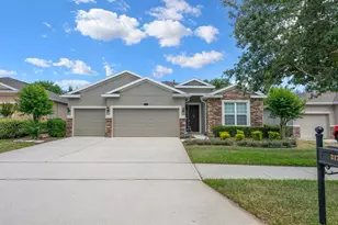 217 Victoria Trails Blvd, Deland, FL 32724 - Photo 1