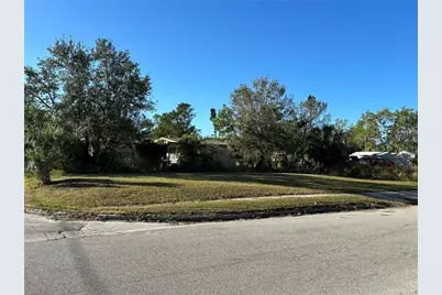 1924 31st Street, Sarasota, FL 34234 - Photo 1