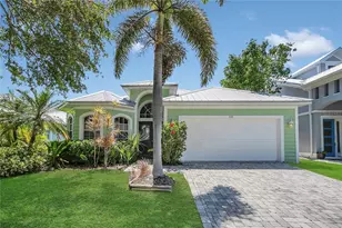 530 Bimini Bay Blvd, Apollo Beach, FL 33572 - Photo 1