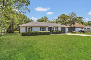 250 Hickory Ave, Orange City, FL 32763 - Photo 1