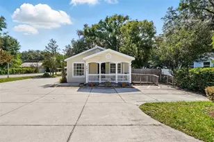 205 S Highland Ave, Apopka, FL 32703 - Photo 1