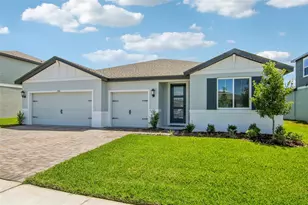 1780 Draughton Dr, Zephyrhills, FL 33541 - Photo 1