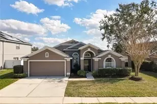 879 Oak Chase Dr, Orlando, FL 32828 - Photo 1