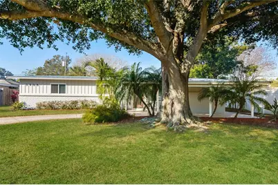 3908 Cape Vista Drive, Bradenton, FL 34209 - Photo 1