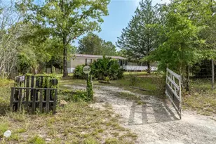 21750 SE 66th St, Morriston, FL 32668 - Photo 1