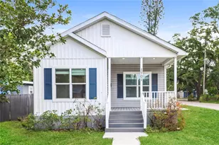 1701 16th Ave S, Saint Petersburg, FL 33712 - Photo 1