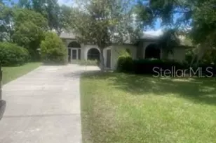 108 Greentree Ln, Yalaha, FL 34797 - Photo 1