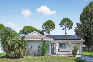 1343 SE Vestridge Ln, Port Saint Lucie, FL 34952 - Photo 1