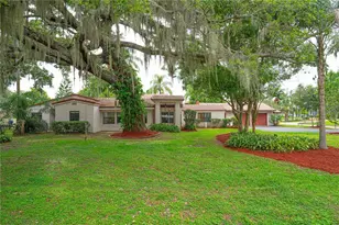 4420 Conway Gardens Rd, Orlando, FL 32806 - Photo 1