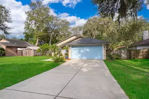 39939 Parkinsonia St, Lady Lake, FL 32159 - Photo 1