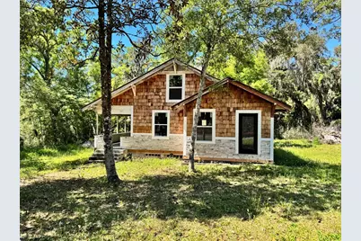 737 E Indiana Avenue, Deland, FL 32724 - Photo 1