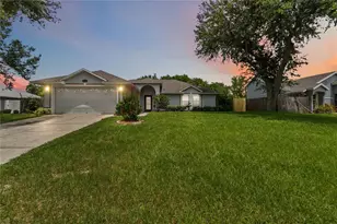 176 Hidden View Dr, Groveland, FL 34736 - Photo 1