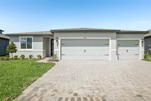 1775 Draughton Dr, Zephyrhills, FL 33541 - Photo 1