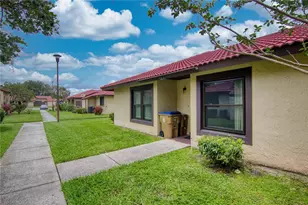 513 Hunter Cir, Kissimmee, FL 34758 - Photo 1