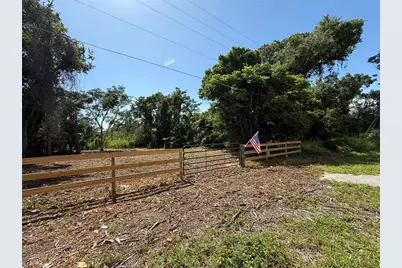 35319 Harbor Shores Road, Leesburg, FL 34788 - Photo 1