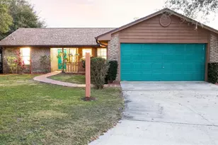 3021 Norvell Ct, Deltona, FL 32738 - Photo 1