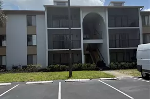 8215 Sun Spring Cir, Orlando, FL 32825 - Photo 1