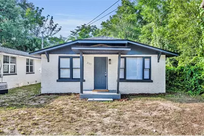 2107 Hollywood Avenue, Eustis, FL 32726 - Photo 1