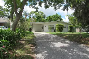 137 Linden St, Clermont, FL 34711 - Photo 1