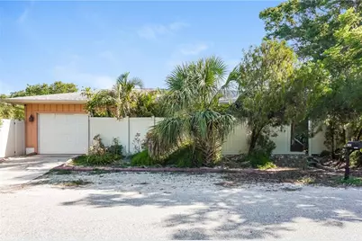 1805 Wharf Road, Sarasota, FL 34231 - Photo 1