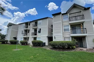 1916 Lake Atriums Cir, Orlando, FL 32839 - Photo 1