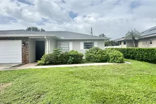 2309 Lakeshore Blvd, Saint Cloud, FL 34769 - Photo 1
