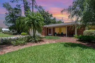 27 Fairway Dr, Eustis, FL 32726 - Photo 1