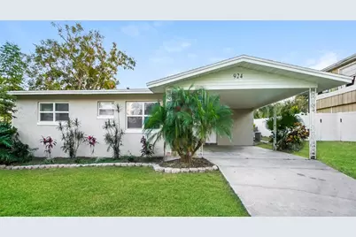 924 Avenue T SE, Winter Haven, FL 33880 - Photo 1