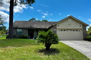 628 Robert Livingston St, Orange Park, FL 32073 - Photo 1