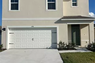 2918 House Finch Rd, Saint Cloud, FL 34773 - Photo 1